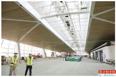深圳机场卫星厅加速建设，机电设备安装全面启动，预计今年建成投用